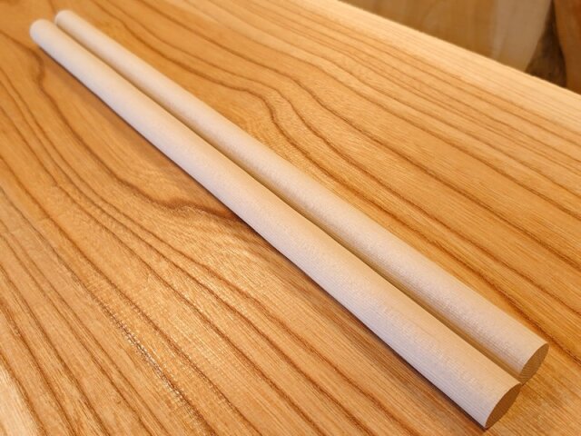 丸棒　バチ用　地栂ツガつが　４５０×２０丸 ２本セット　乾燥材　ＴＧ－０１