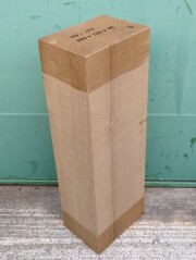 HO-１９３　朴ホウノキほうのき国産　彫刻用材　３９０×１３０×９５【天然乾燥材】