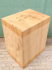 ＫＳ-１２４０　楠くすのきクスノキ　彫刻材　２７０×２２５×１７５