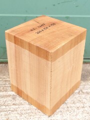 ＫＳ-１２４７　楠くすのきクスノキ　彫刻材　２００×１５０×１５０