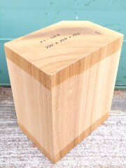 ＫＳ-１２６４　楠くすのきクスノキ　彫刻材　２７０×２２０×１５０