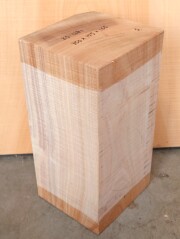 ＫＳ-１２８１　楠くすのきクスノキ　彫刻材　３５０×１７５×１６５