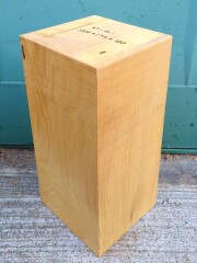 ＫY-２２１　榧カヤかや　国産　彫刻用材　３５０×１７０×１６０