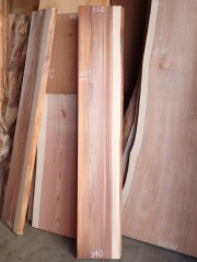 S-２６０　杉スギすぎ　国産　天然片耳付き板　２０２０×３４０【プレーナー加工済】【天然乾燥材】