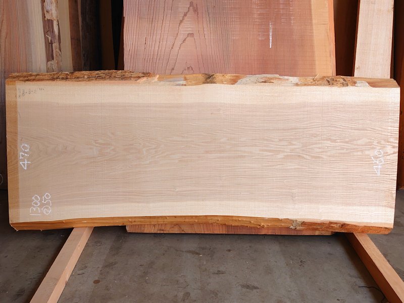 ＴＭ-２１５　タモ　天然耳付き板　１３００×５５０　 天然乾燥材