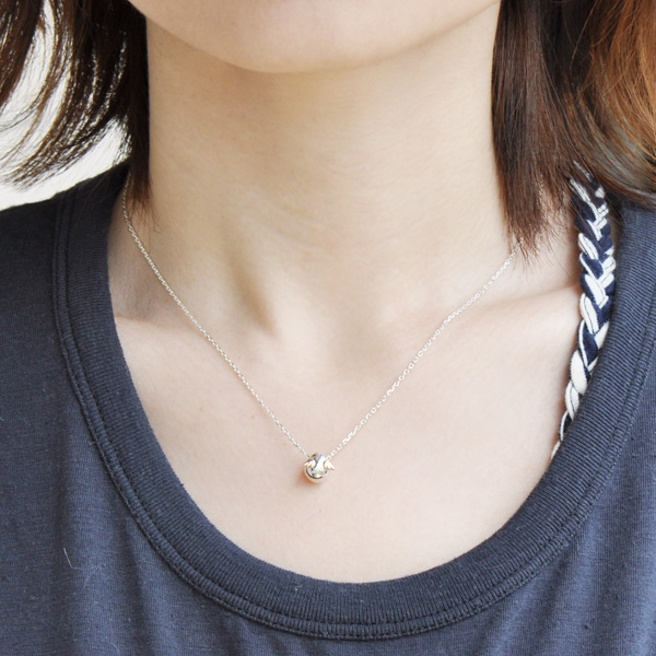 東日本大震災復興支援】 希望の光 ダイヤモンドネックレス｜天使の卵