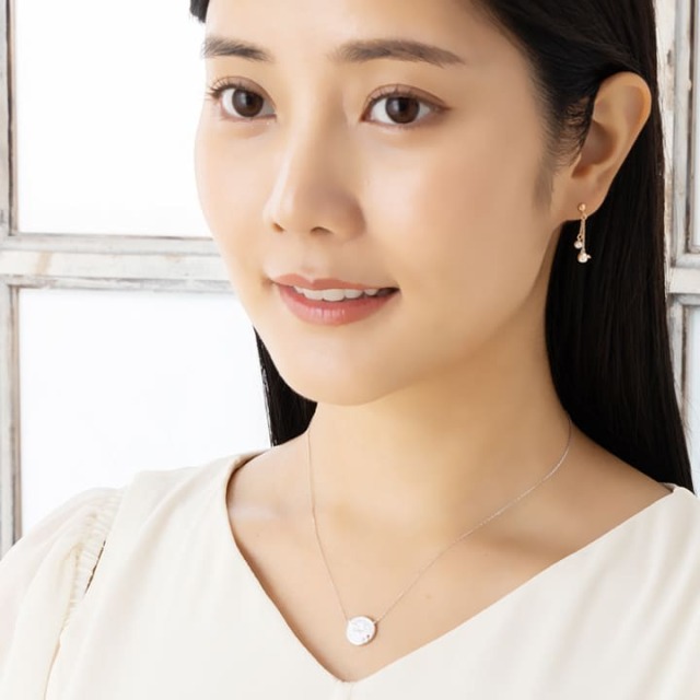 誕生石と刻印で世界に一つのオーダーネックレス｜天使の卵 輝く天使の羽