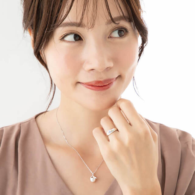 本店限定 天然オパールリング ｜天使の卵 輝く天使の羽
