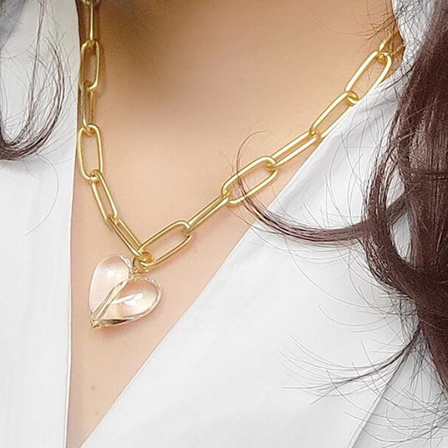 数量限定! 天然 モルダバイト ネックレス ハート 上品 早い者 数量限定! 天然 モルダバイト ネックレス ハート 上品 早い者