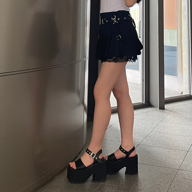 GOA サスペンダー付き zip麻スカート y2k GOA サスペンダー付き zip麻スカート y2k