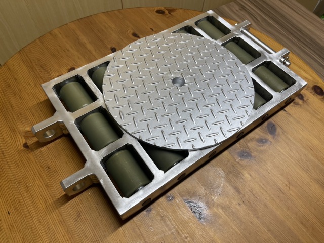 低床ジュラルミンローラー