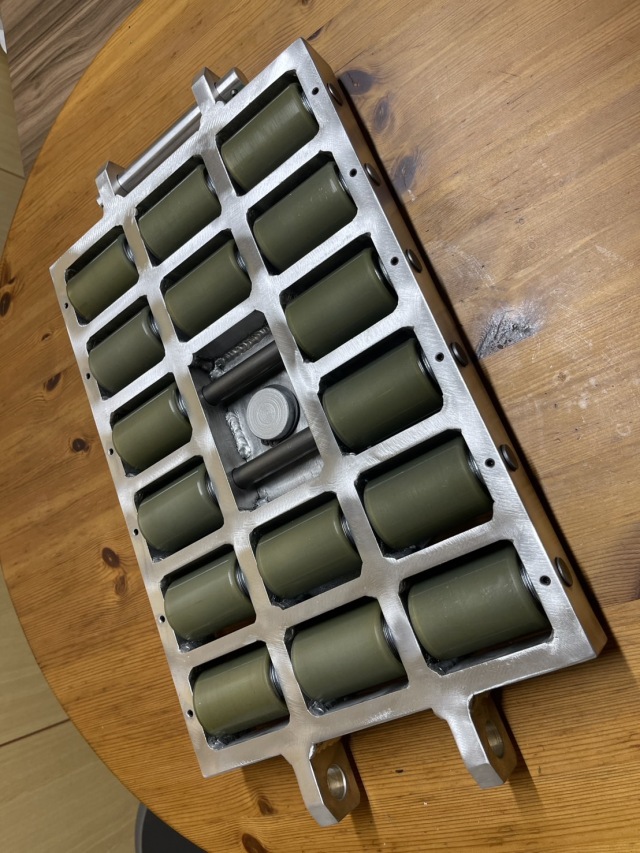 TBM製 低床式ジュラルミンローラー 耐荷重10t 高さ59mm 1個 ベタコロ