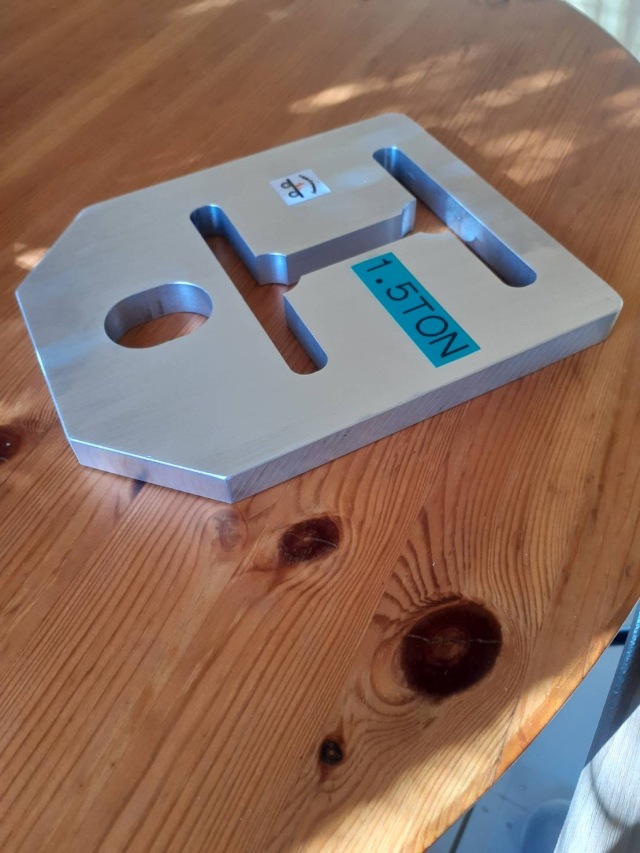 アルミH鋼,アルミH型鋼,H鋼ハンガー