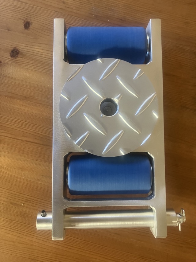 ジュラルミンローラー