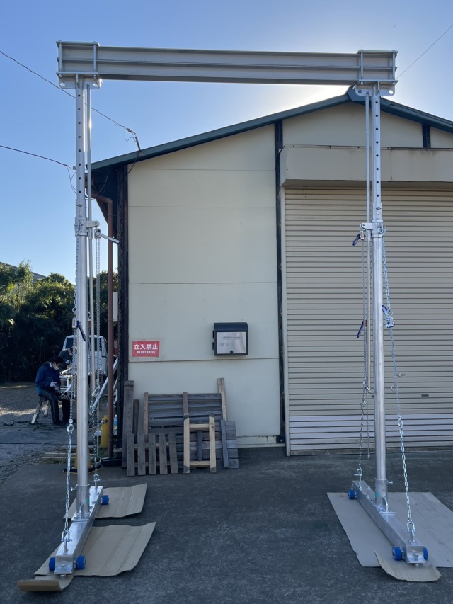 アルミ型クレーン,アルミ製門型