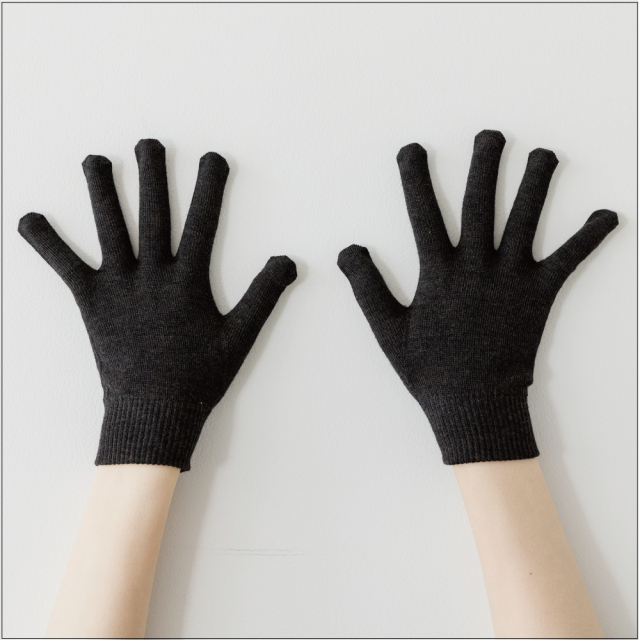 新品☆テラヘルツ手袋 人気急上昇♪お休み手袋にオススメ！【 指先から手首まで