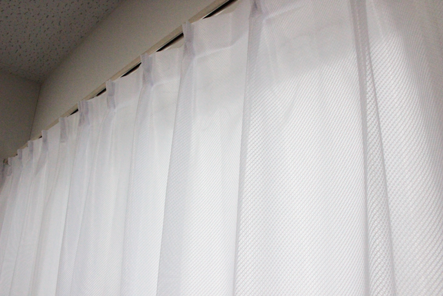 【既製品レース】パール 花粉キャッチ　ミラーレース UVカット 格安