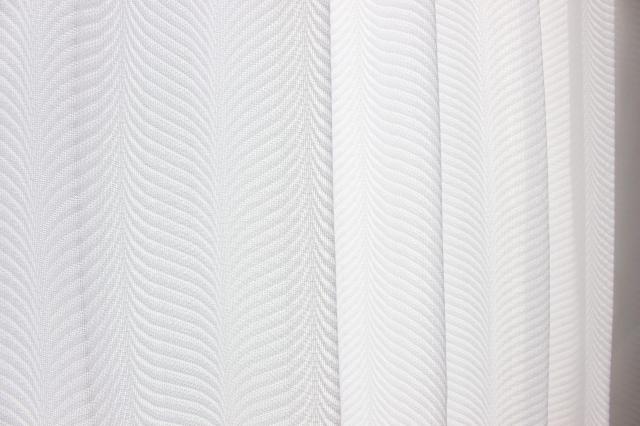 【レースカーテン】上品でモダンなデザインのレースカーテン　ロマネスク　アップ画3