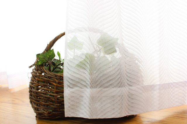 【レースカーテン】上品でモダンなデザインのレースカーテン　ロマネスク　裾2