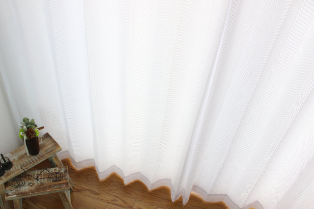 【レースカーテン】上品でモダンなデザインのレースカーテン　ロマネスク　裾