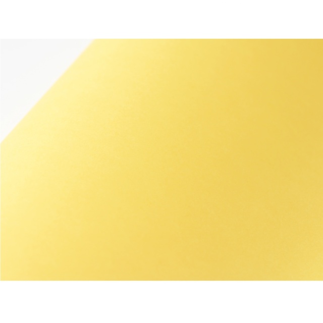 ドロップ　ワックス　クリームイエロー　拡大