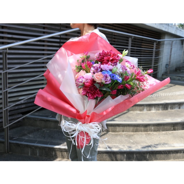 リンネル　ローズピンク　花束