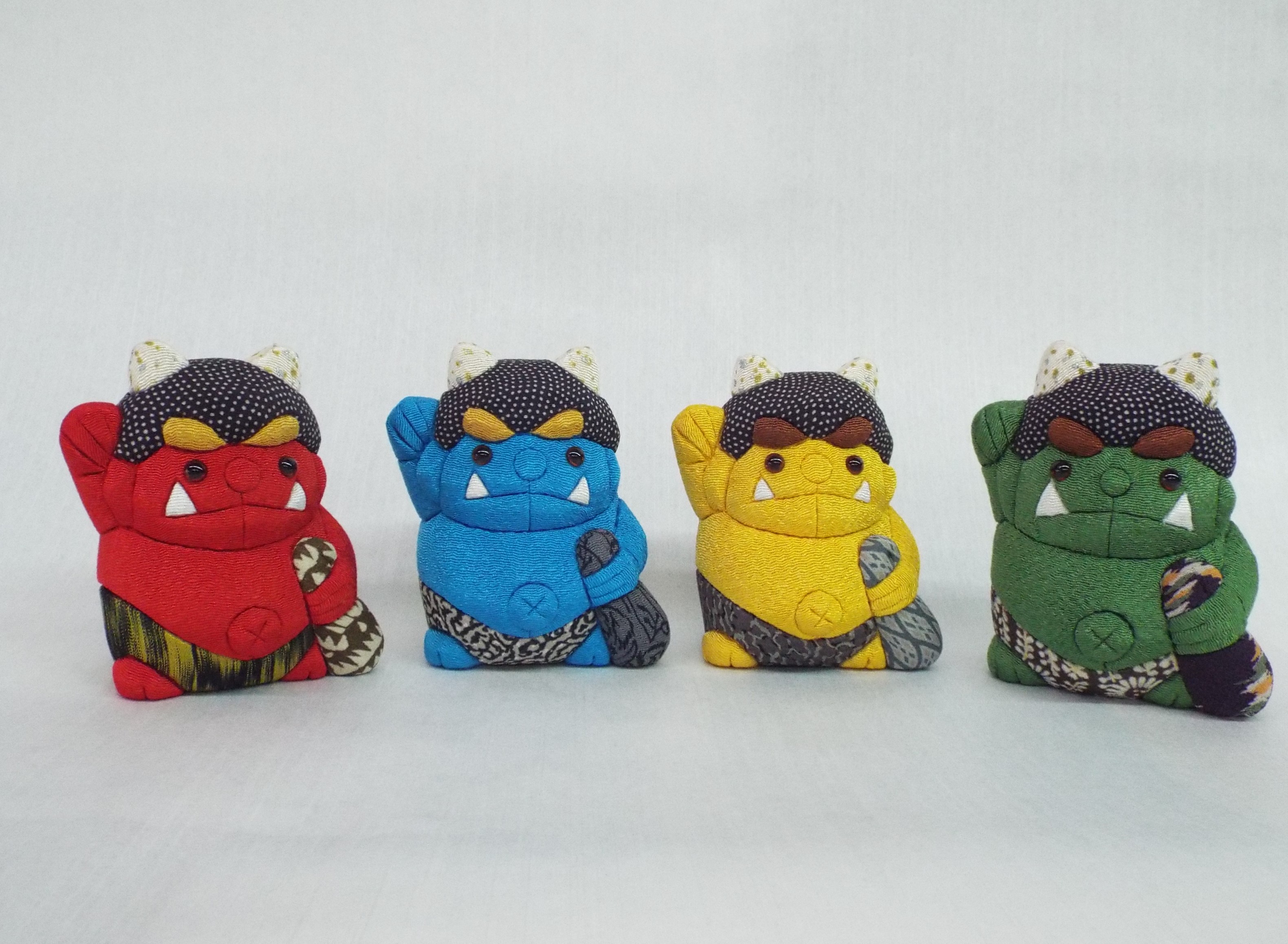 木目込み人形　招福鬼