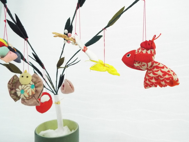 ちりめんつり草