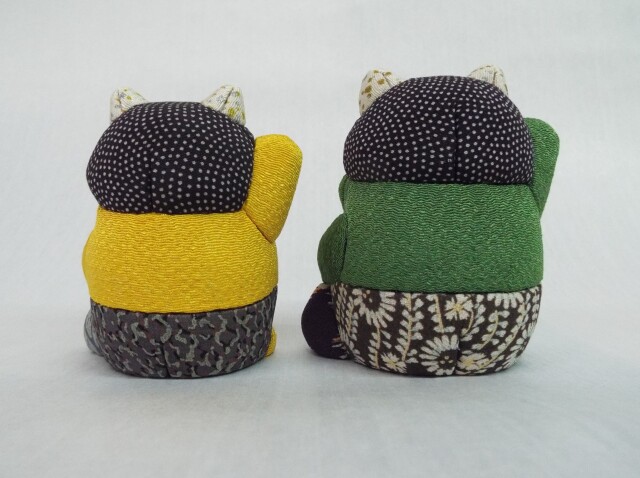 木目込み人形　招福鬼黄色緑２