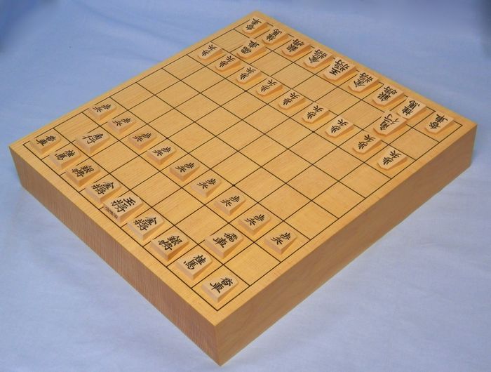 将棋盤　新かや２寸一枚盤卓上　特上彫セット