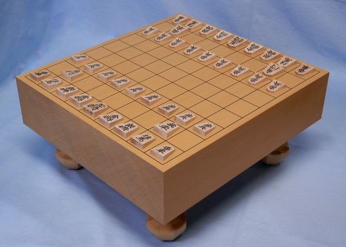 将棋盤　新桂　３寸　特上彫セット