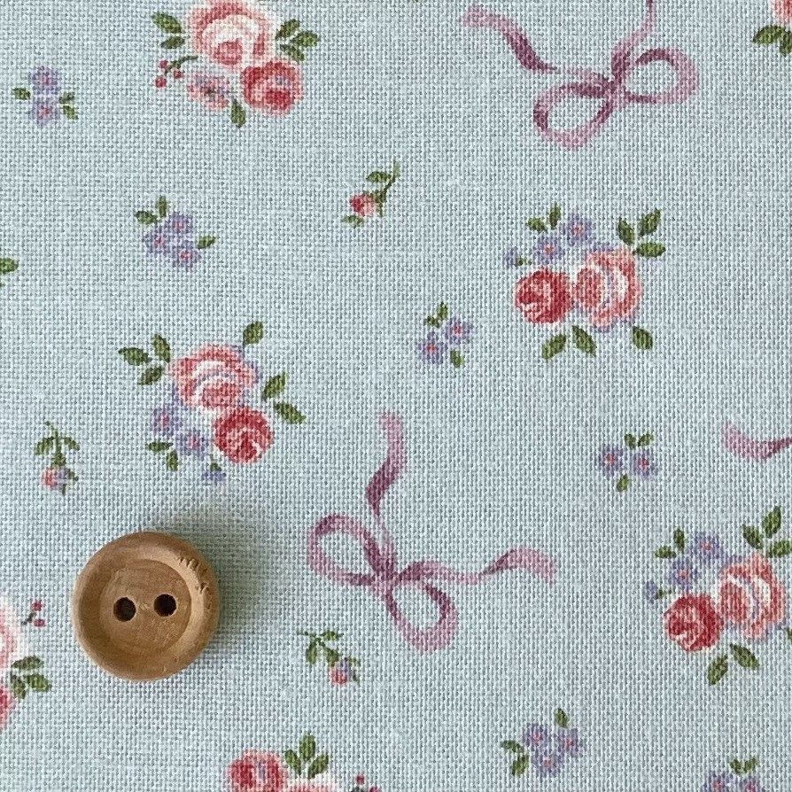 16-0253C  Romantic Flowers  ローズ＆リボン blue