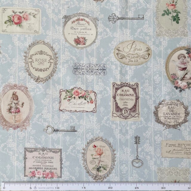 17-0251B  Romantic Flowers  ローズメダリオン blue