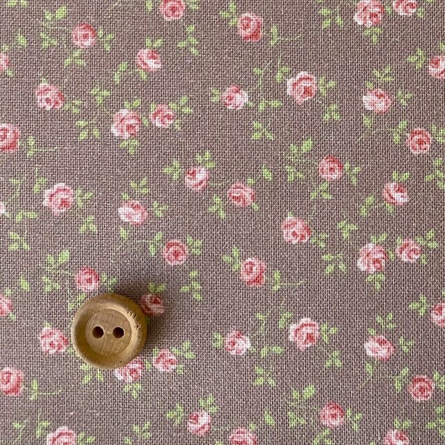 16-0254D  Romantic Flowers ミニつるバラ brown