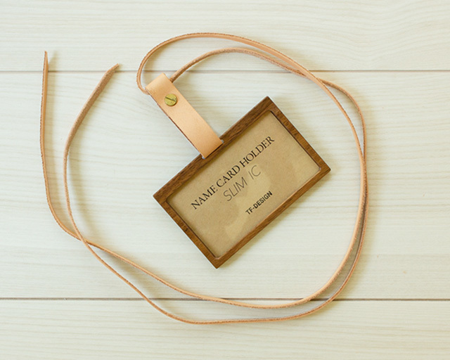 NAME CARD HOLDER SLIM IC