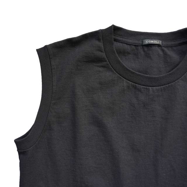 COMOLI コットンジャージ ノースリーブ