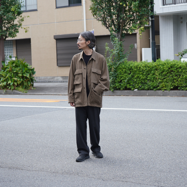COMOLI KHAKI B.D.Uジャケット