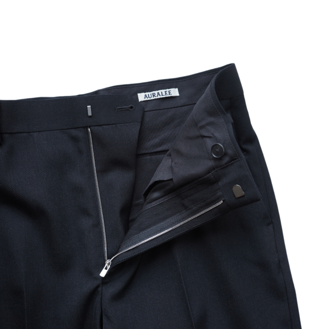 AURALEE LIGHT WOOL MAX GABARDINE SLACKS