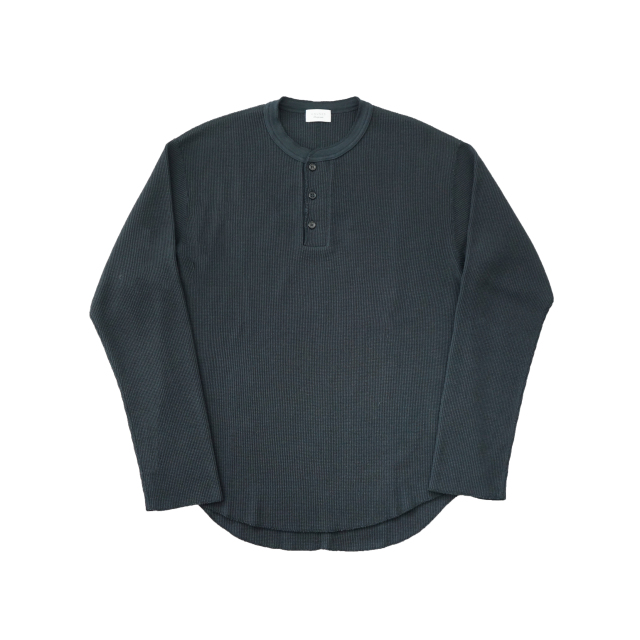 UNUSED Long-sleeve henry neck waffle T-shirt