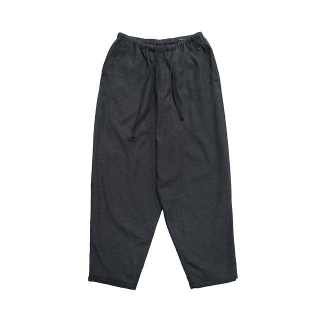 COMOLI カシミヤシルク テーパードパンツ CHARCOAL