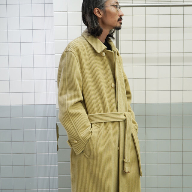 AURALEE WOOL CASHMERE CORDUROY SOUTIEN COLLAR COAT