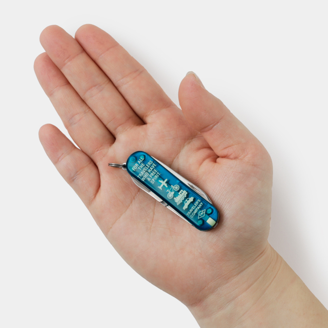 TF VICTORINOX クラシック SD アイコン 透明ネイビー (07101171)