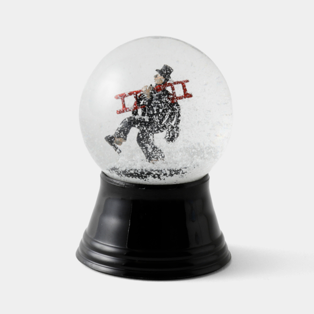 PlayStation スノードーム 非売品 PERZY スノードーム 幸運の煙突掃除人 45mm (07152349)