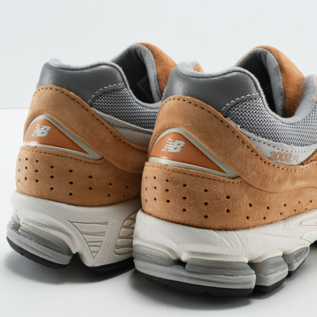 New Balance■M2002RHM ■送料込 NEW BALANCE】(ニューバランス) M2002RHM / M2002RHM (CARAMEL