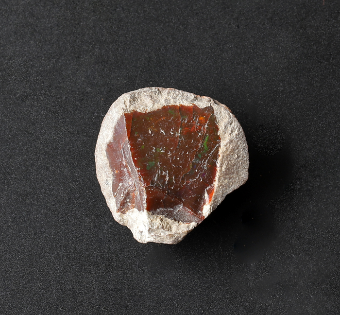 限定!激安!貴重なノジュールオパールの原石  8   /10月    【天然石・パワーストーン】