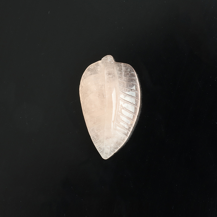 【伊勢浄化】モルガナイトのリーフ　25.5×14.6mm 　【5】　 ise11   susa