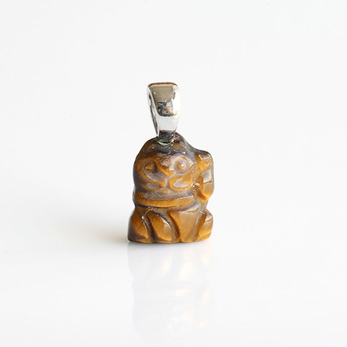 新春！伊勢浄化！招き猫のミニペンダント 豆サイズ　【タイガーアイ・左手】　　ise2023