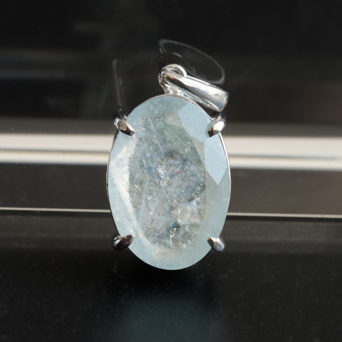 【伊勢浄化】イリデッセンスアクアマリン（シンデレラアクアマリン）のシルバーペンダント　　【14.1×9.8mm】 No.2　　ise24