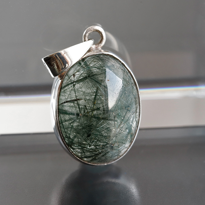 【伊勢】ヒマラヤ★ネパール産★ガネッシュヒマール水晶ペンダント18.7×14mm　 (1)  　 ise25