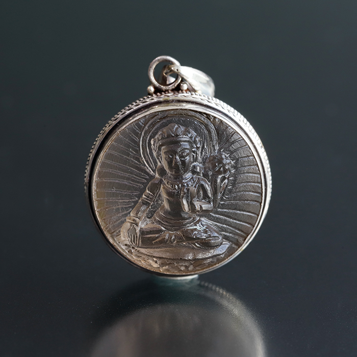 限定!高品質ヒマラヤ★ネパール産★ガウリシャンカールのスモーキークオーツ　ホワイトターラペンダントトップ 　susa2 rei2  sale